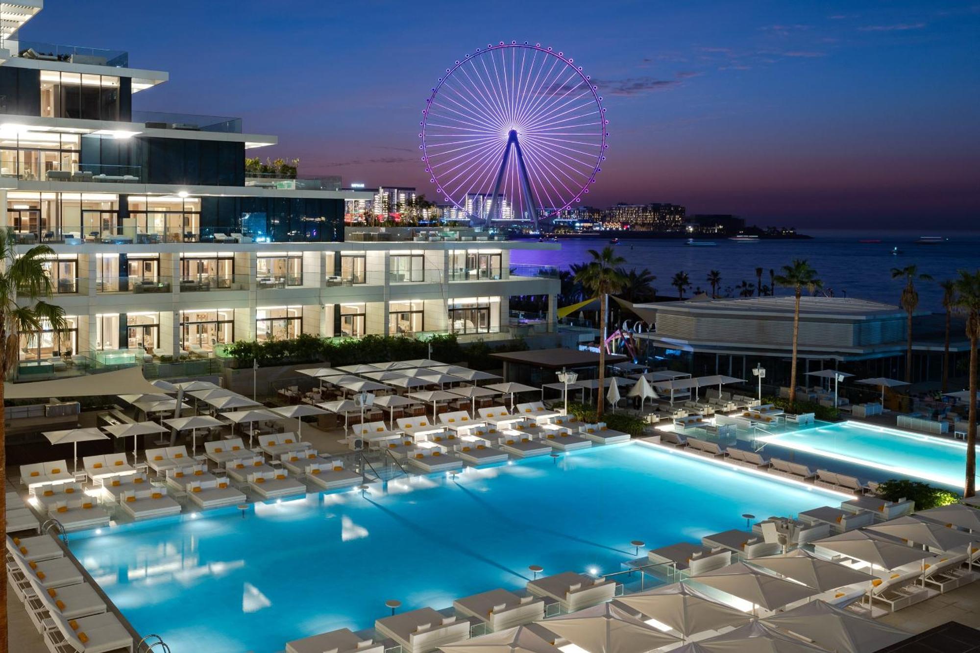 Five Luxe Hotel Dubai Buitenkant foto The Westin Athens