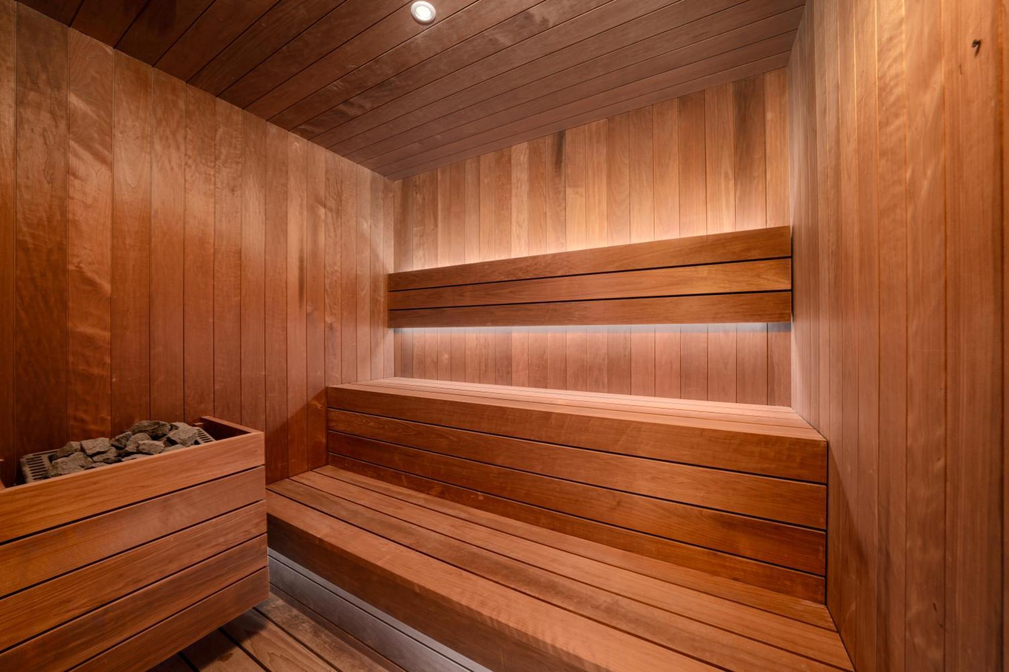 Five Luxe Hotel Dubai Buitenkant foto A modern Finnish sauna
